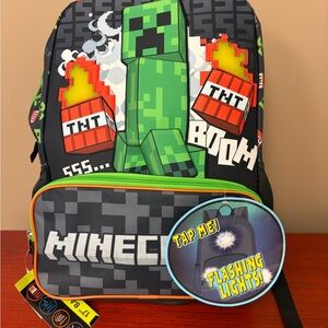 NWT Minecraft TNT Boys 17" light-up creeper backpack
